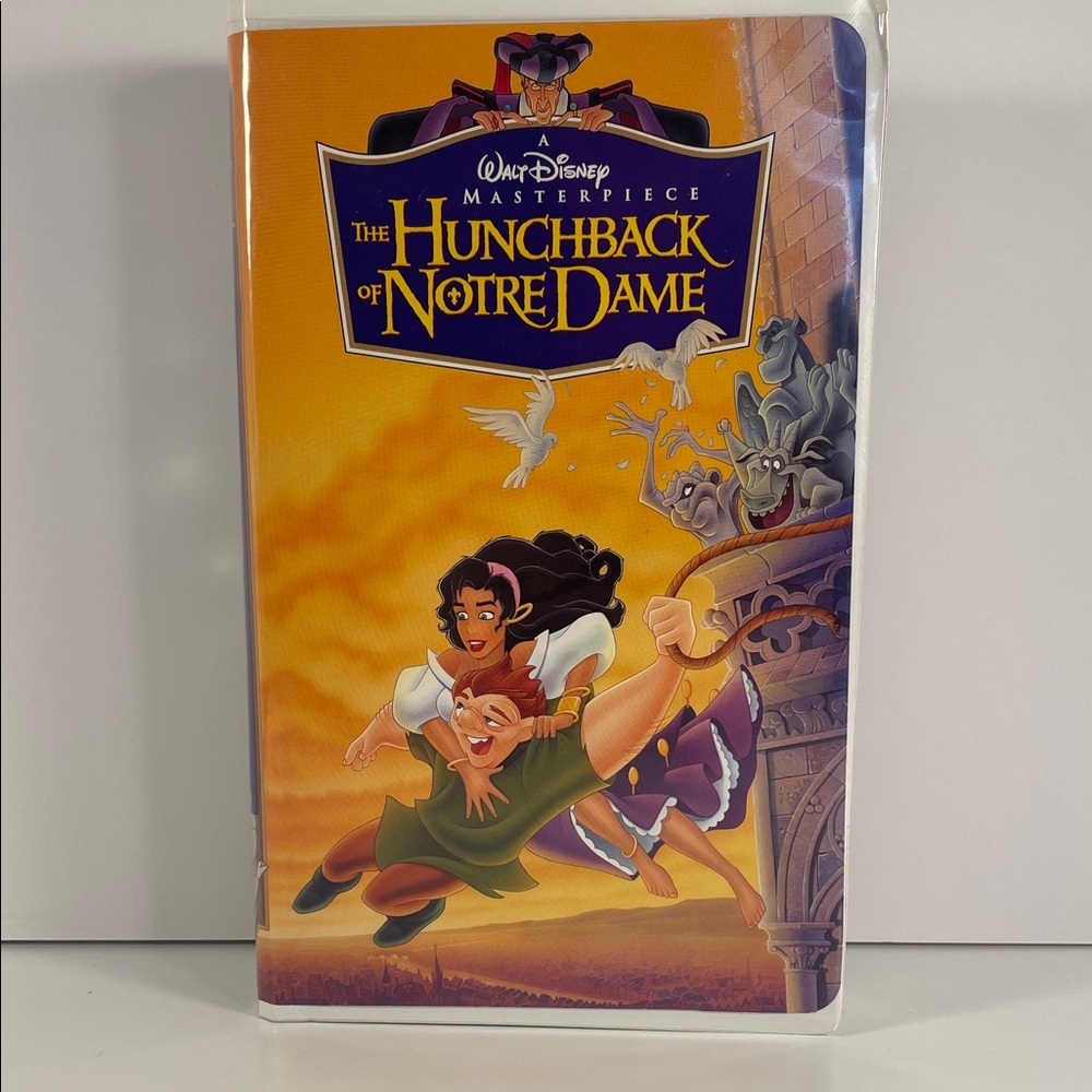 Disney The Hunchback of Notre Dame VHS - Orange